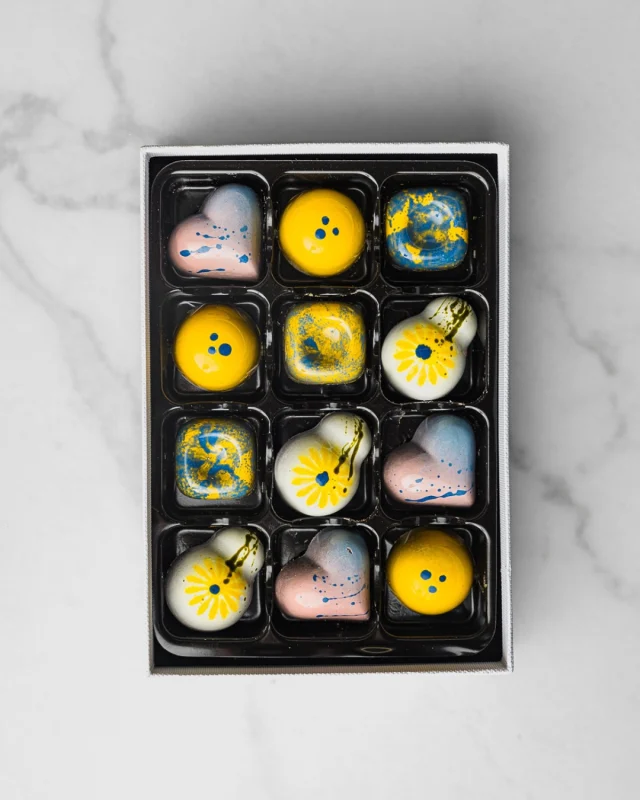 ☀️ It’s melting weather out there… and we’re not just talking about us 🥵

Hot weather and handmade chocolate don’t always get along — so here’s how to keep your chocolate cool, calm and delicious:

🧊 Store in a cool, dry place (ideally 16–18°C)
🚫 Avoid the fridge if possible — it can cause blooming (that cloudy look!)
📦 If you must chill, pop in an airtight container to protect
😋 Let the chocolate come back to room temp before eating for the best flavour

Because chocolate deserves to be enjoyed at its best — even in a heatwave!

#ChocolateTips #HotWeatherHack #BonbonCare #ChocolatesOfInstagram #LuxuryChocolate #Chocolours