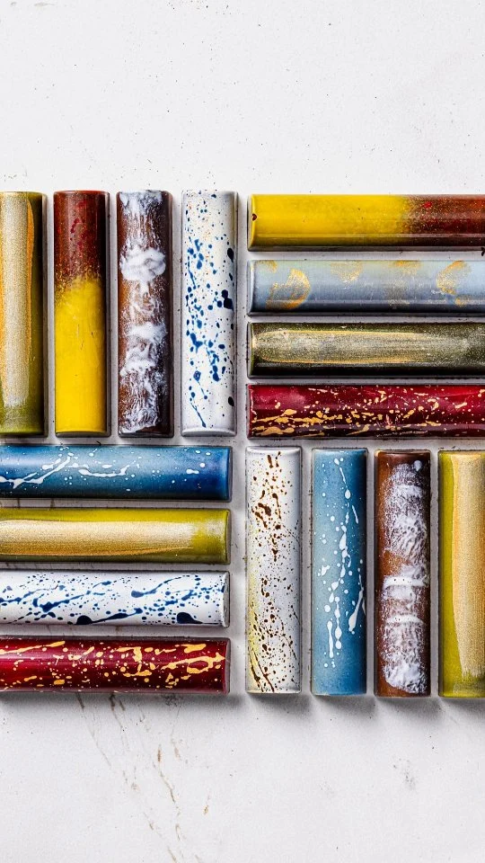 🚨 Breaking news: self-control is cancelled....

Our colourful, handcrafted chocolate bars are BACK from 15th September and honestly…good luck picking just one flavour!

Choose from boxes of 3 or 6 bars...

Flavours include:
🍪 Biscoff ® (aka “one bite and it’s gone”)
🍌 Pecan & Banana (monkey business at its best)
🧂 Salted Caramel (sweet & salty, like popcorn)
🥃 Rum & Raisin (boozy grandma approved)
🥭 Passion Fruit (hello, fruity friend)
🫐 Blueberry Cheesecake (no fork required)
💗 Raspberry & Pistachio (boujee & nutty)
🍯 Dulce Crunch (the crunch you didn’t know you needed)
🌰 Roasted Hazelnut (like a Ferraro Rocher but better)

Which 3 flavours are going straight in YOUR box

Pre-order yours now via the link in bio 🔗 

#chocolatelovers #supportsmallbusinesses