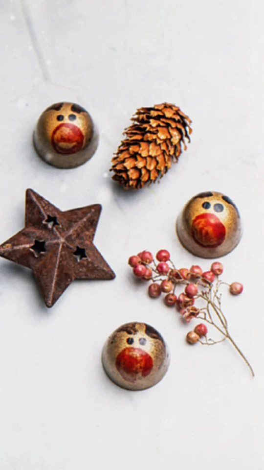 Make Christmas gifting easy with our Bundles of Joy... 🎁 

Chocolours’ Christmas Bundles take the stress out of choosing individual gifts — just pick a bundle and you’re sorted for colleagues, friends, and family in one go.

Three options. Handcrafted chocolate. Zero decision fatigue.

Just simple, thoughtful, seriously good gifting.

Shop and pre-order your  Christmas Collection Bundles. 🍫✨