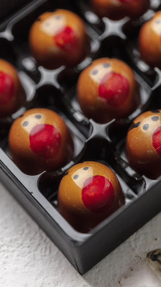 Ever wonder how our chocolate reindeer come to life?

Here is a little peek begin the magic ✨ 
From melting and tempering to pouring, tapping, setting and detailing-every reindeer starts a s silky chocolate and ends as tiny festive show-stopper. ⛄️
No filters. No shortcuts. Just hands, heart and a whole lots of Christmas spirit. 🎄 

Handcrafted. Festive. Irresistibly chocolatey 🥰

#chocolatemagic #behindthescenes🎬 #chocolatelovers #christmasseason #crafted